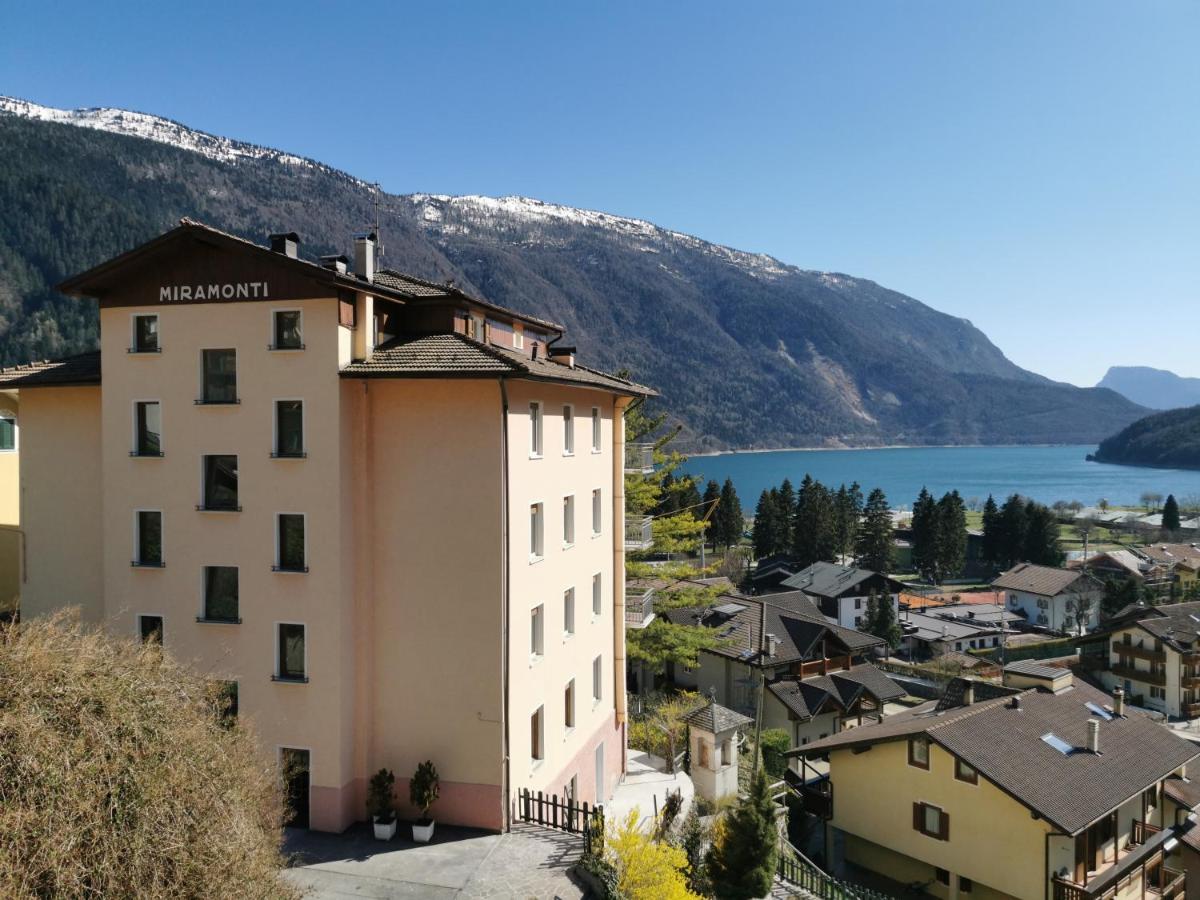 Hotel Miramonti Молвена Екстериор снимка