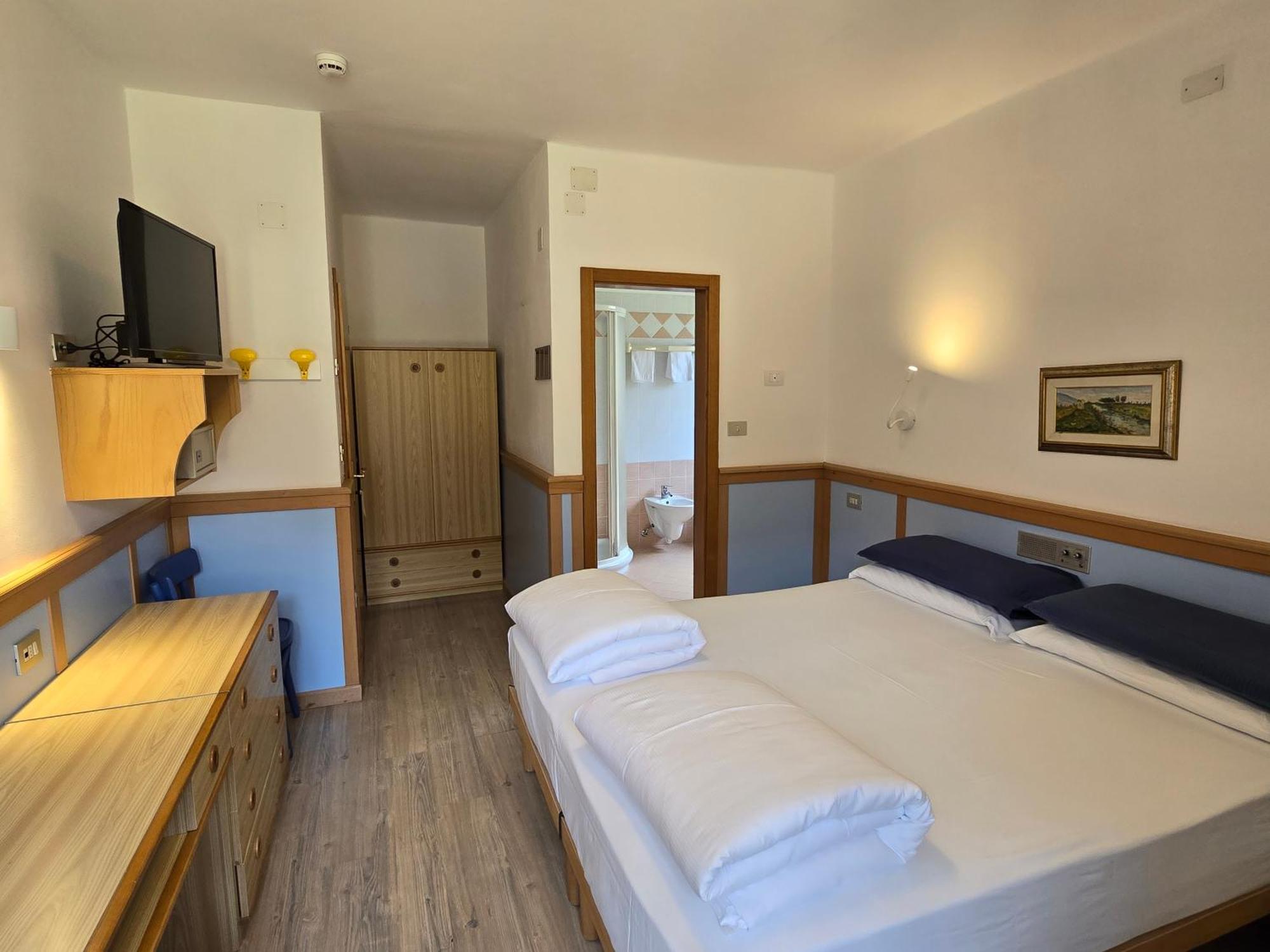 Hotel Miramonti Молвена Екстериор снимка