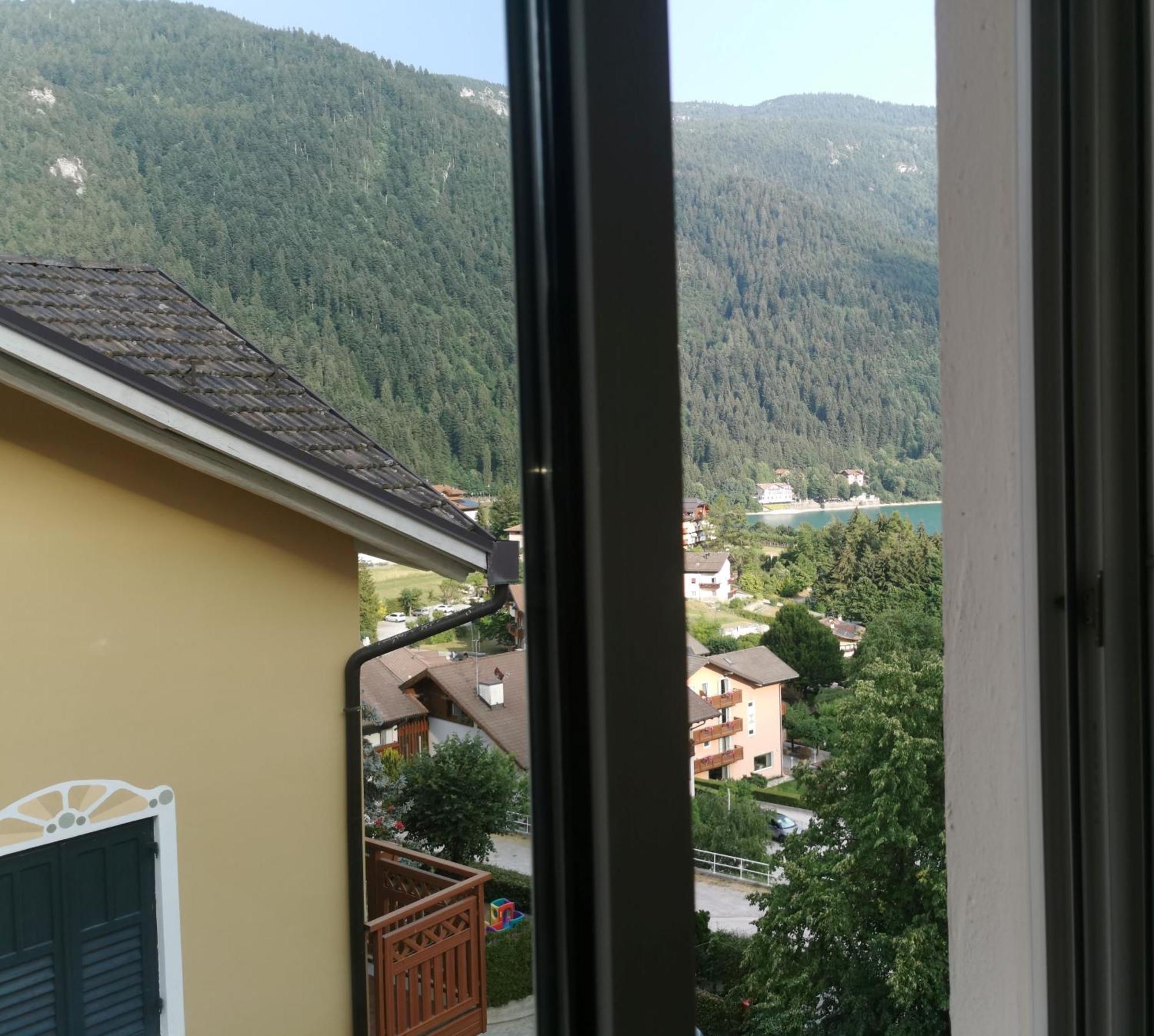 Hotel Miramonti Молвена Екстериор снимка